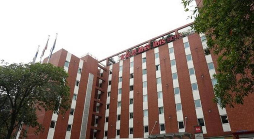 Ibis Chengdu Yongfeng Hotel Exterior photo